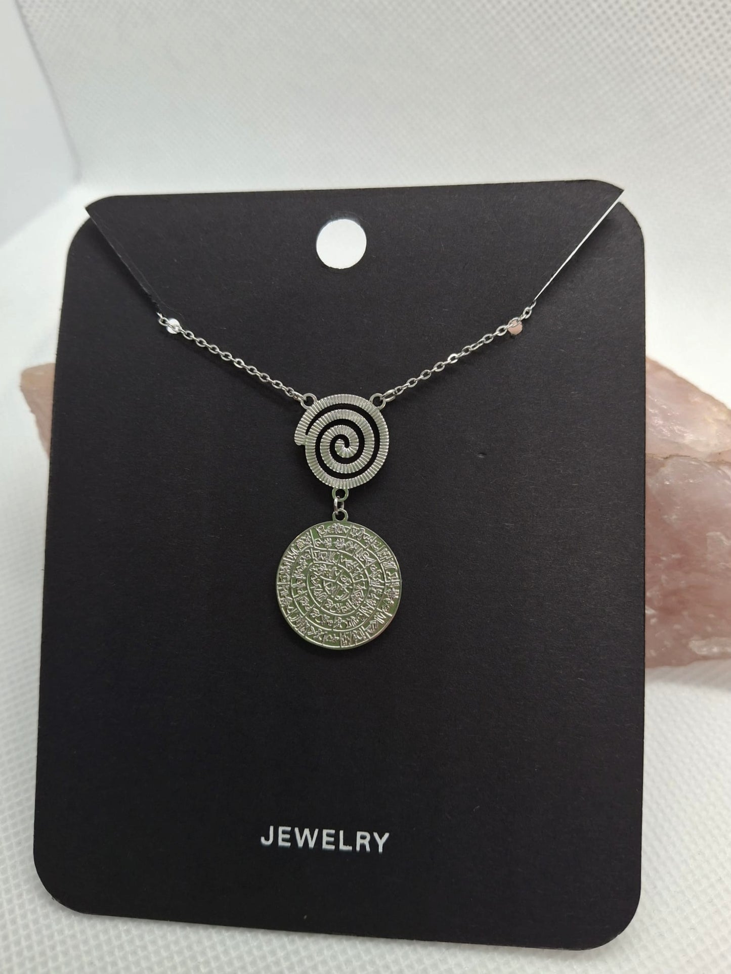 Moderne zilverkleurige ketting
