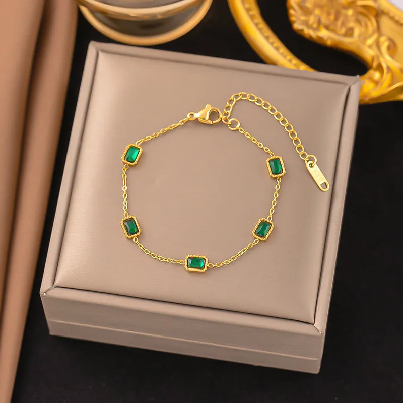 Armband met Groene steentjes