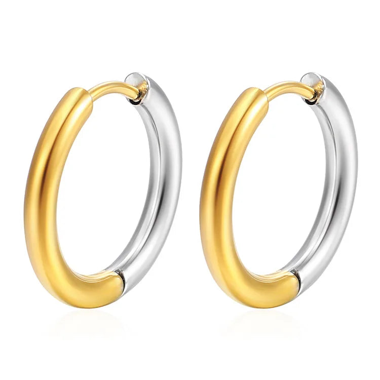 Zilver met goudkleurige oorringen