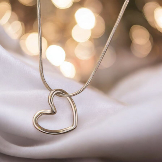 Ketting met Zilverkleurig hart