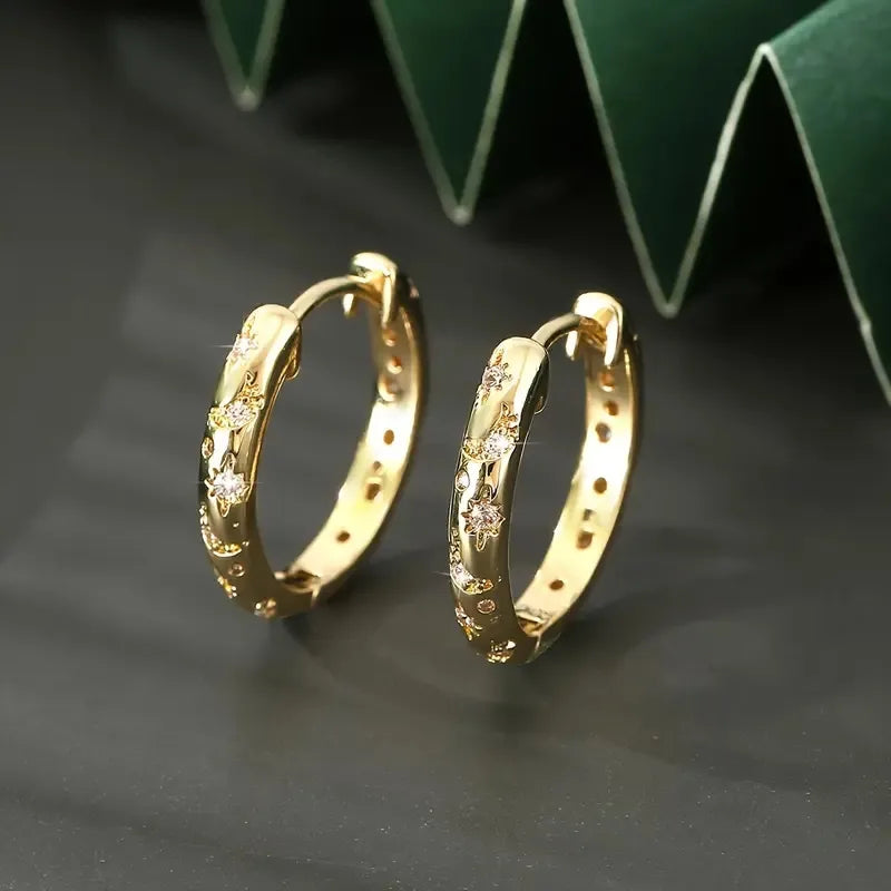 Goudkleurige Oorringen met witte zirconia